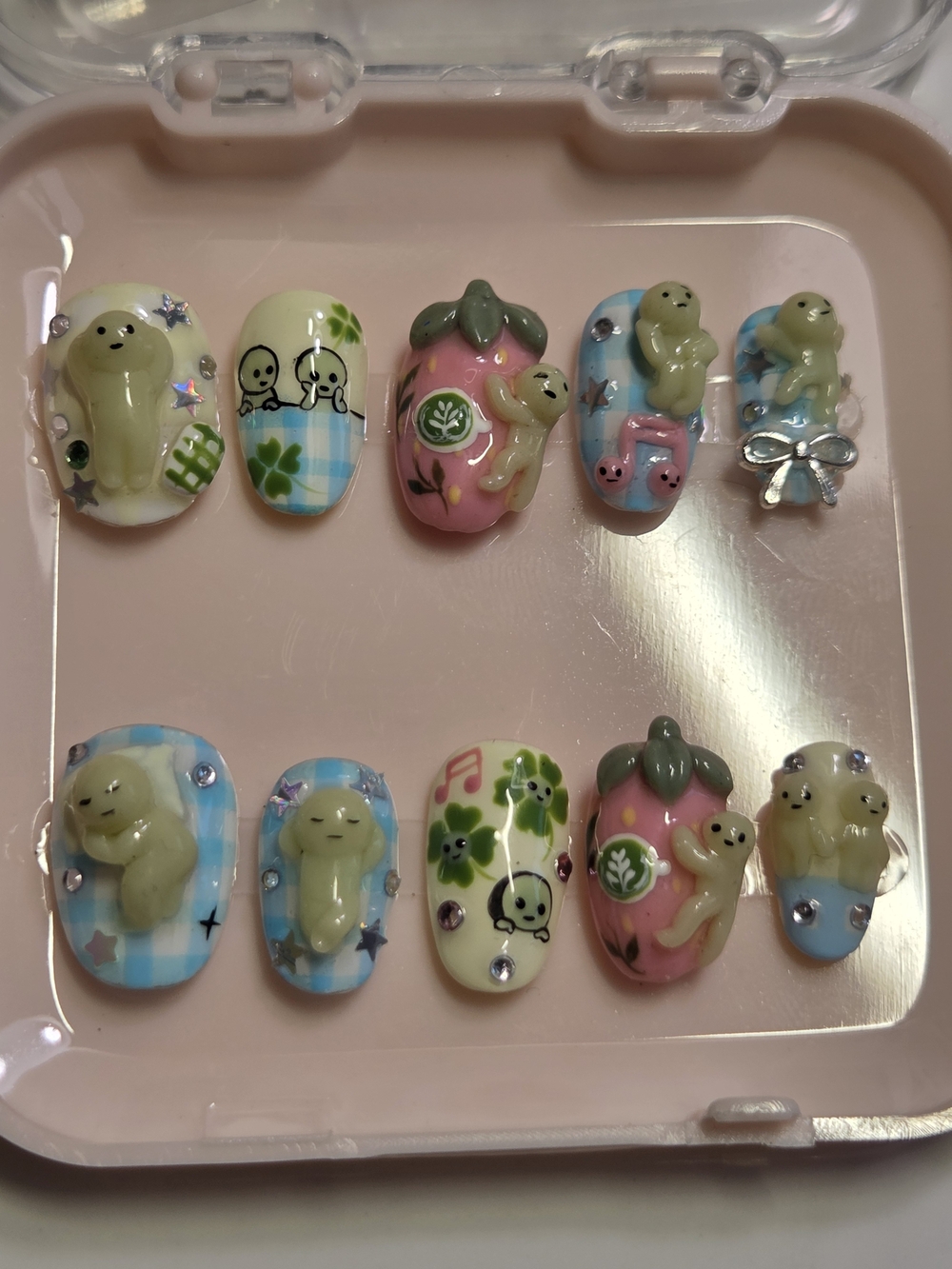 Smiski 3D Matcha & Strawberry Press-On XS Nail Set - Pastel Blue, Pink, Cream